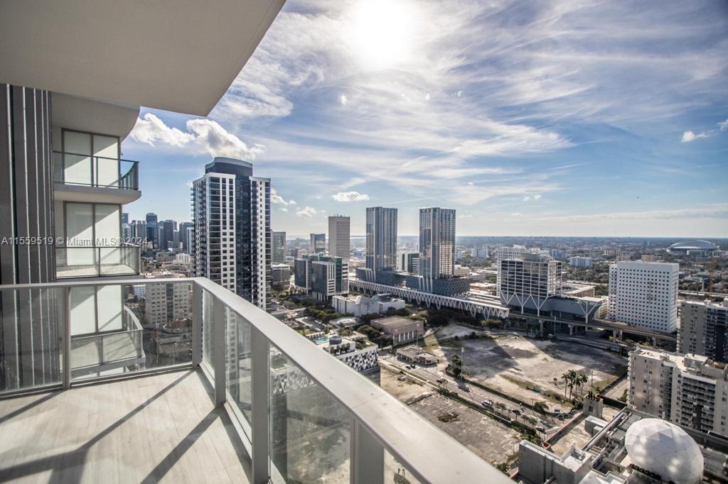 851 NE 1st Ave 3106, Miami, Florida 33132, 2 Bedrooms Bedrooms, ,2 BathroomsBathrooms,Residentiallease,For Rent,851 NE 1st Ave 3106,A11559519