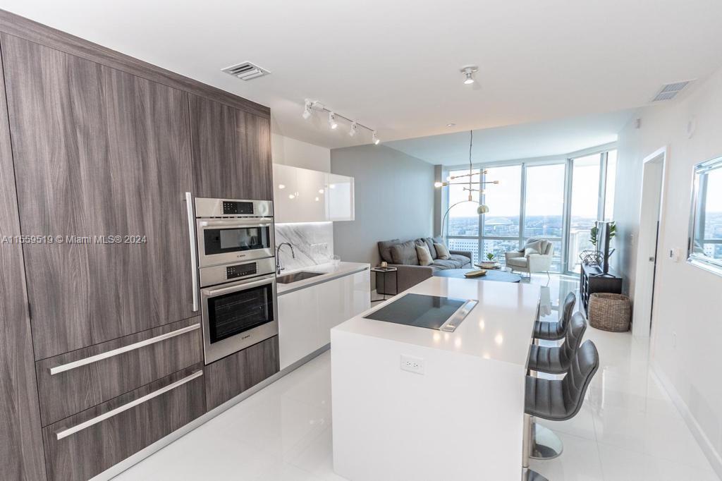 851 NE 1st Ave 3106, Miami, Florida 33132, 2 Bedrooms Bedrooms, ,2 BathroomsBathrooms,Residentiallease,For Rent,851 NE 1st Ave 3106,A11559519