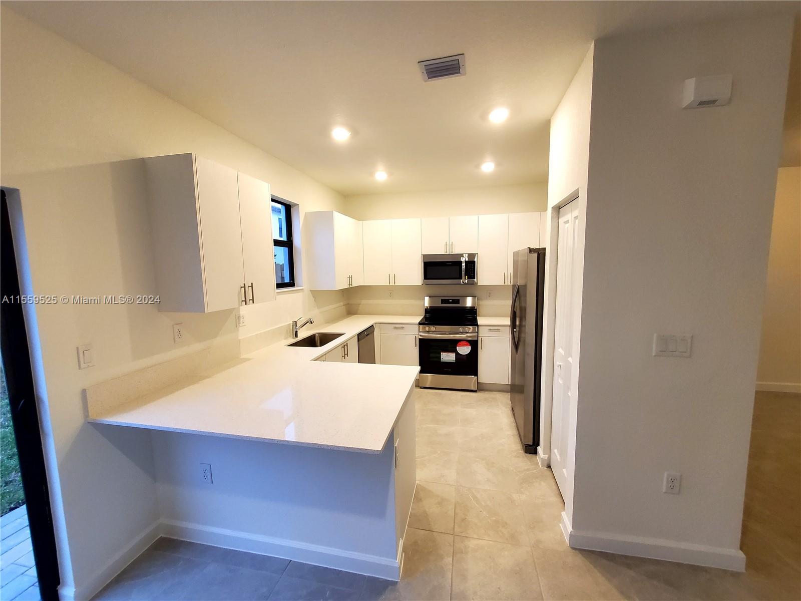 12880 SW 231st St 12880, Miami, Florida 33170, 3 Bedrooms Bedrooms, ,2 BathroomsBathrooms,Residential,For Sale,12880 SW 231st St 12880,A11559525