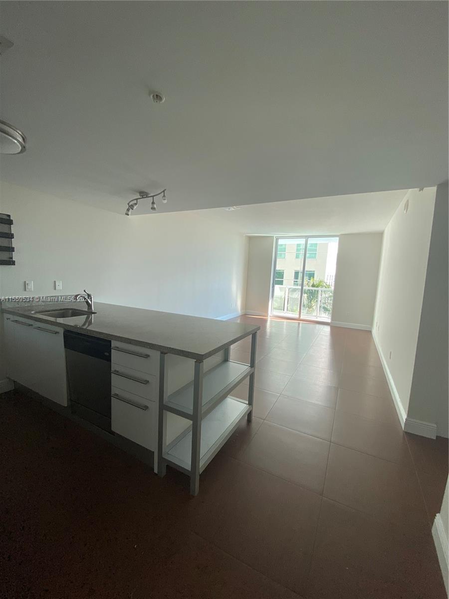 185 SW 7th St 1414, Miami, Florida 33130, 1 Bedroom Bedrooms, ,1 BathroomBathrooms,Residential,For Sale,185 SW 7th St 1414,A11559534