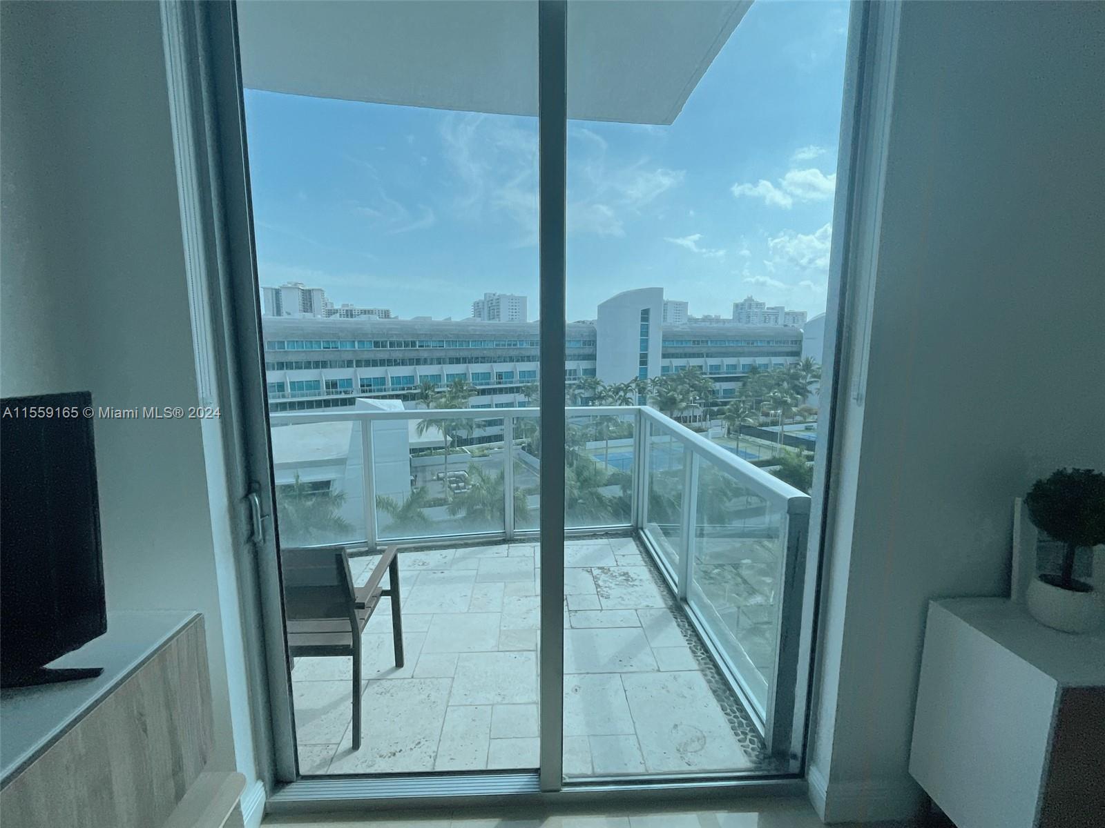 3029 NE 188th St 822, Aventura, Florida 33180, 3 Bedrooms Bedrooms, ,2 BathroomsBathrooms,Residentiallease,For Rent,3029 NE 188th St 822,A11559165