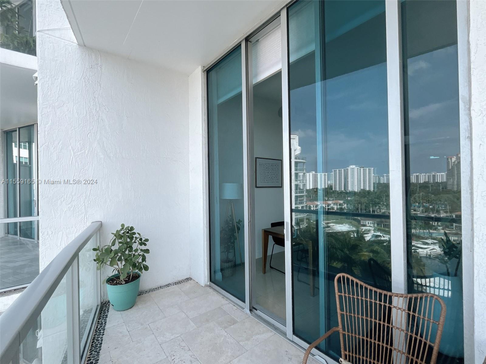 3029 NE 188th St 822, Aventura, Florida 33180, 3 Bedrooms Bedrooms, ,2 BathroomsBathrooms,Residentiallease,For Rent,3029 NE 188th St 822,A11559165