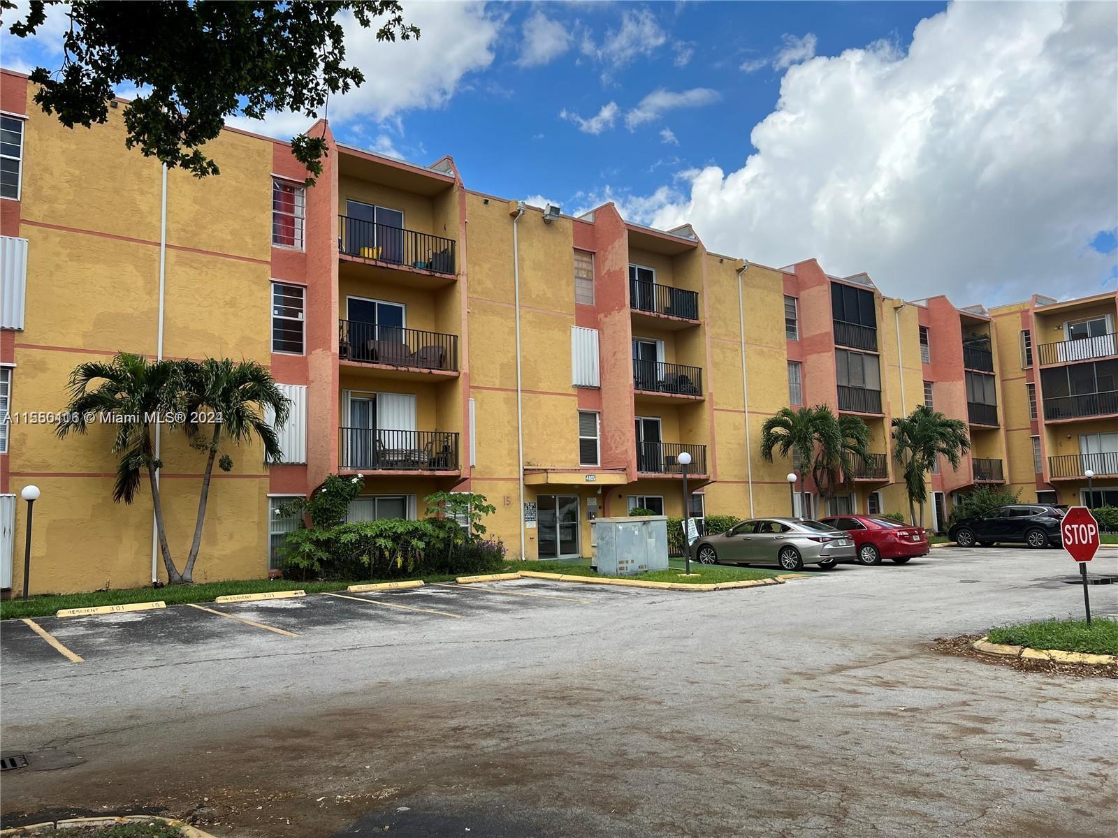 4803 NW 7th ST 308-14, Miami, Florida 33126, 2 Bedrooms Bedrooms, ,2 BathroomsBathrooms,Residentiallease,For Rent,4803 NW 7th ST 308-14,A11550116