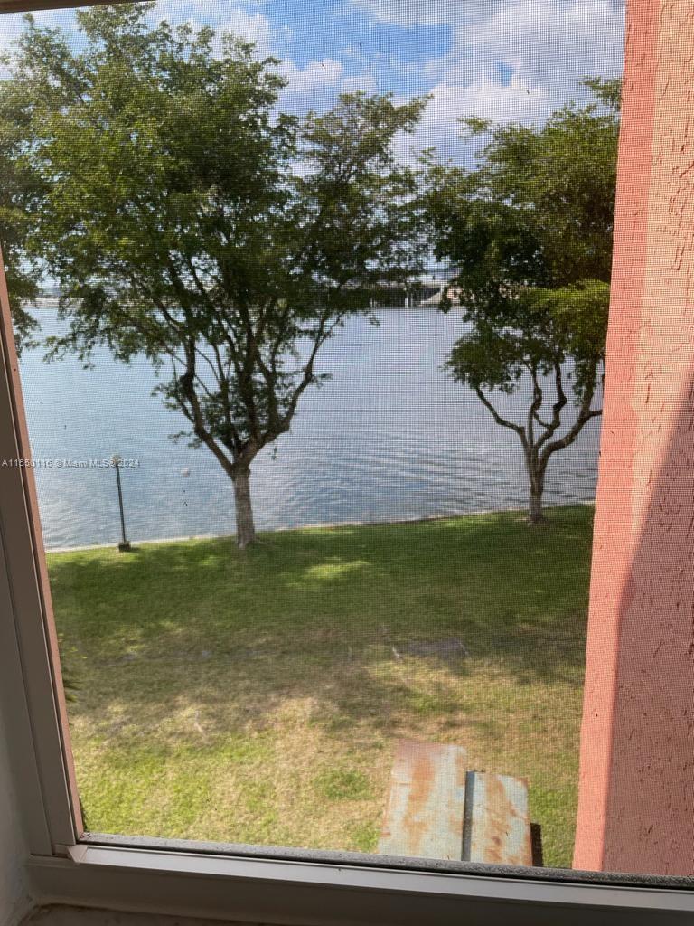 4803 NW 7th ST 308-14, Miami, Florida 33126, 2 Bedrooms Bedrooms, ,2 BathroomsBathrooms,Residentiallease,For Rent,4803 NW 7th ST 308-14,A11550116