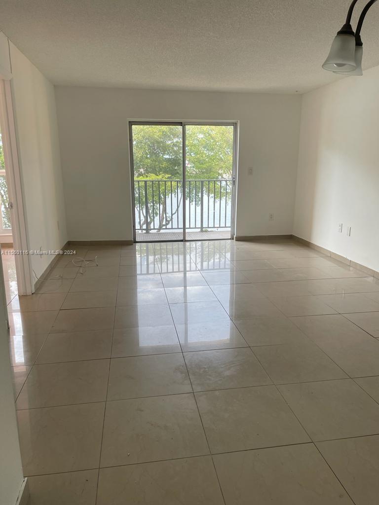 4803 NW 7th ST 308-14, Miami, Florida 33126, 2 Bedrooms Bedrooms, ,2 BathroomsBathrooms,Residentiallease,For Rent,4803 NW 7th ST 308-14,A11550116