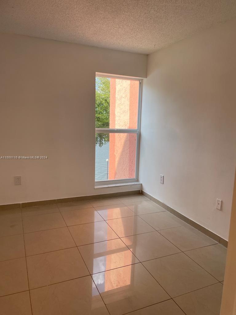 4803 NW 7th ST 308-14, Miami, Florida 33126, 2 Bedrooms Bedrooms, ,2 BathroomsBathrooms,Residentiallease,For Rent,4803 NW 7th ST 308-14,A11550116