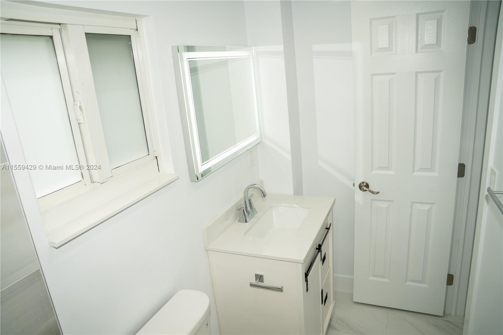 1640 NE 172nd St, North Miami Beach, Florida 33162, 3 Bedrooms Bedrooms, ,2 BathroomsBathrooms,Residential,For Sale,1640 NE 172nd St,A11559429