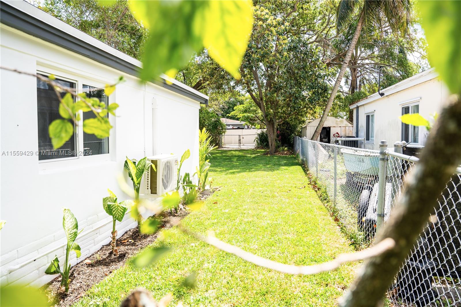 1640 NE 172nd St, North Miami Beach, Florida 33162, 3 Bedrooms Bedrooms, ,2 BathroomsBathrooms,Residential,For Sale,1640 NE 172nd St,A11559429