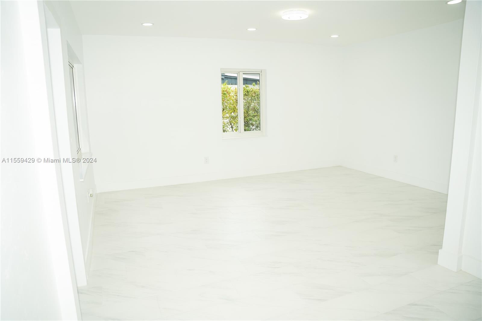 1640 NE 172nd St, North Miami Beach, Florida 33162, 3 Bedrooms Bedrooms, ,2 BathroomsBathrooms,Residential,For Sale,1640 NE 172nd St,A11559429