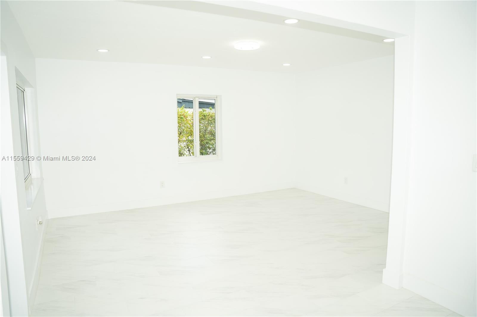 1640 NE 172nd St, North Miami Beach, Florida 33162, 3 Bedrooms Bedrooms, ,2 BathroomsBathrooms,Residential,For Sale,1640 NE 172nd St,A11559429