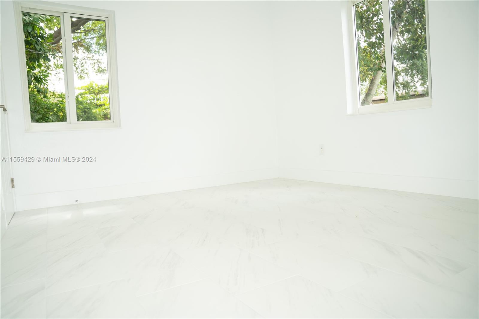 1640 NE 172nd St, North Miami Beach, Florida 33162, 3 Bedrooms Bedrooms, ,2 BathroomsBathrooms,Residential,For Sale,1640 NE 172nd St,A11559429