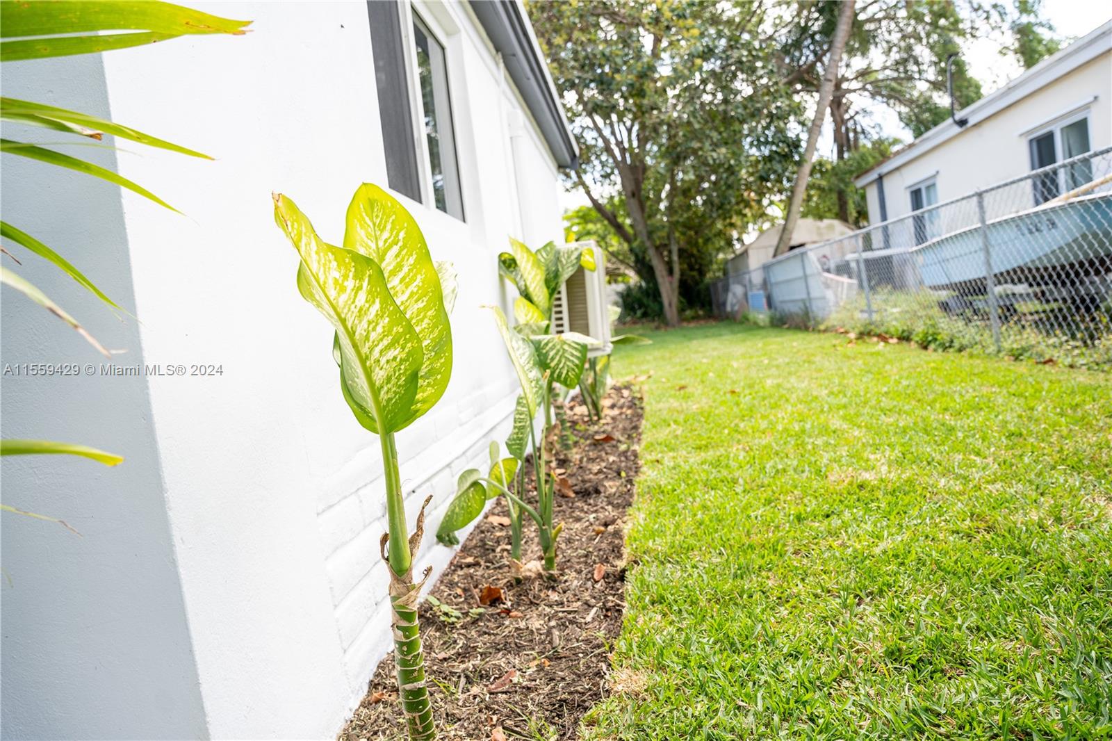 1640 NE 172nd St, North Miami Beach, Florida 33162, 3 Bedrooms Bedrooms, ,2 BathroomsBathrooms,Residential,For Sale,1640 NE 172nd St,A11559429