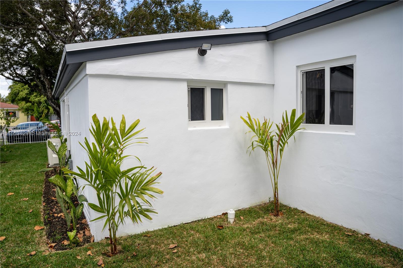 1640 NE 172nd St, North Miami Beach, Florida 33162, 3 Bedrooms Bedrooms, ,2 BathroomsBathrooms,Residential,For Sale,1640 NE 172nd St,A11559429