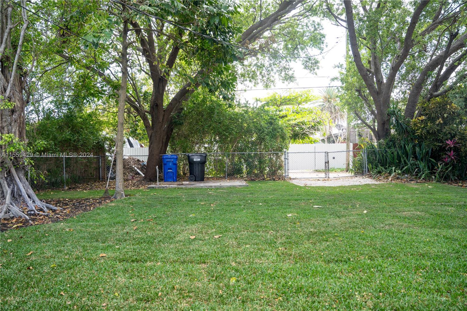 1640 NE 172nd St, North Miami Beach, Florida 33162, 3 Bedrooms Bedrooms, ,2 BathroomsBathrooms,Residential,For Sale,1640 NE 172nd St,A11559429