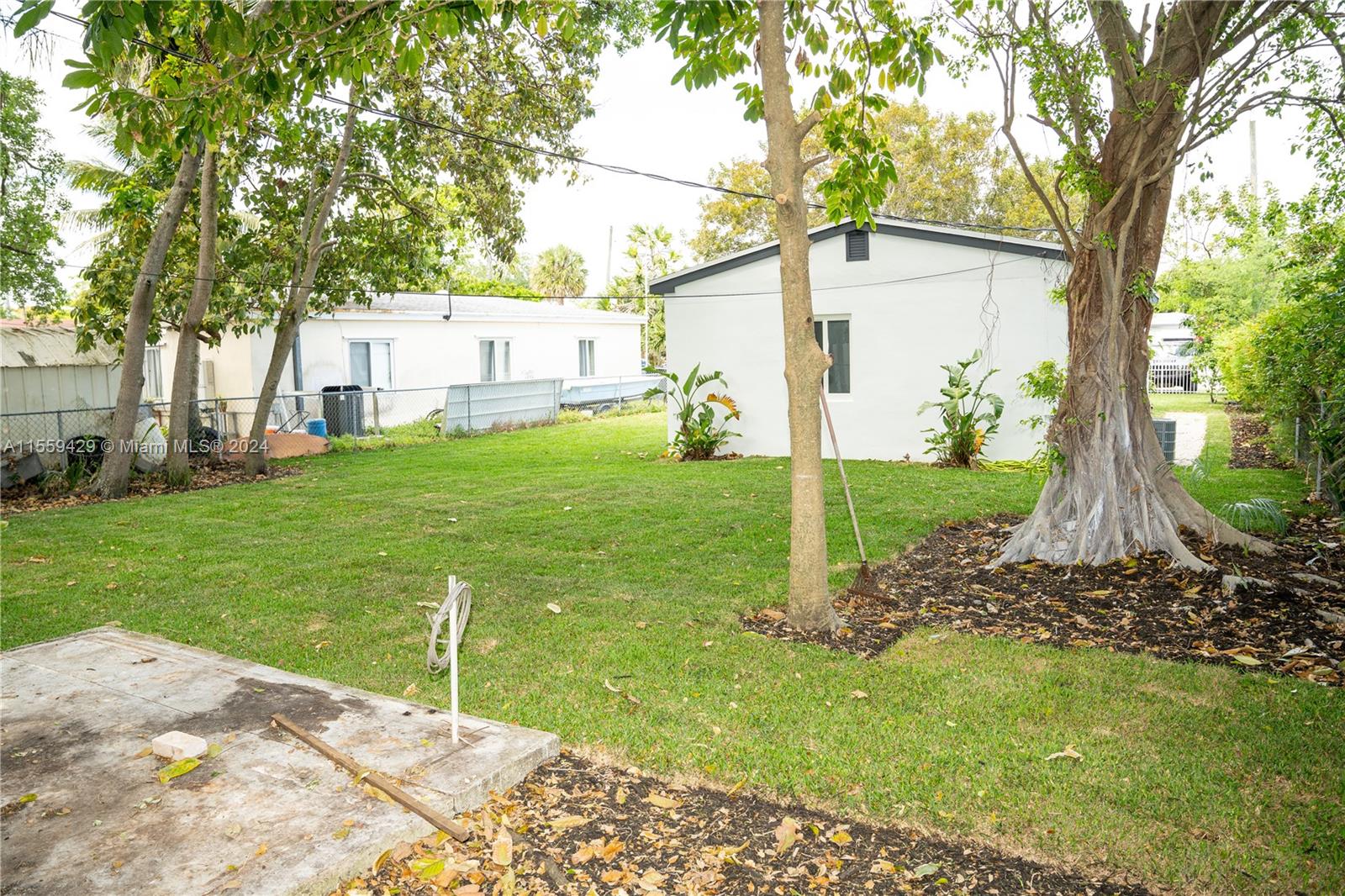 1640 NE 172nd St, North Miami Beach, Florida 33162, 3 Bedrooms Bedrooms, ,2 BathroomsBathrooms,Residential,For Sale,1640 NE 172nd St,A11559429