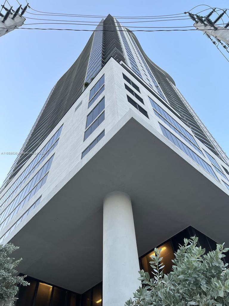 1600 NE 1st Ave 1917, Miami, Florida 33132, 1 Bedroom Bedrooms, ,1 BathroomBathrooms,Residentiallease,For Rent,1600 NE 1st Ave 1917,A11559536