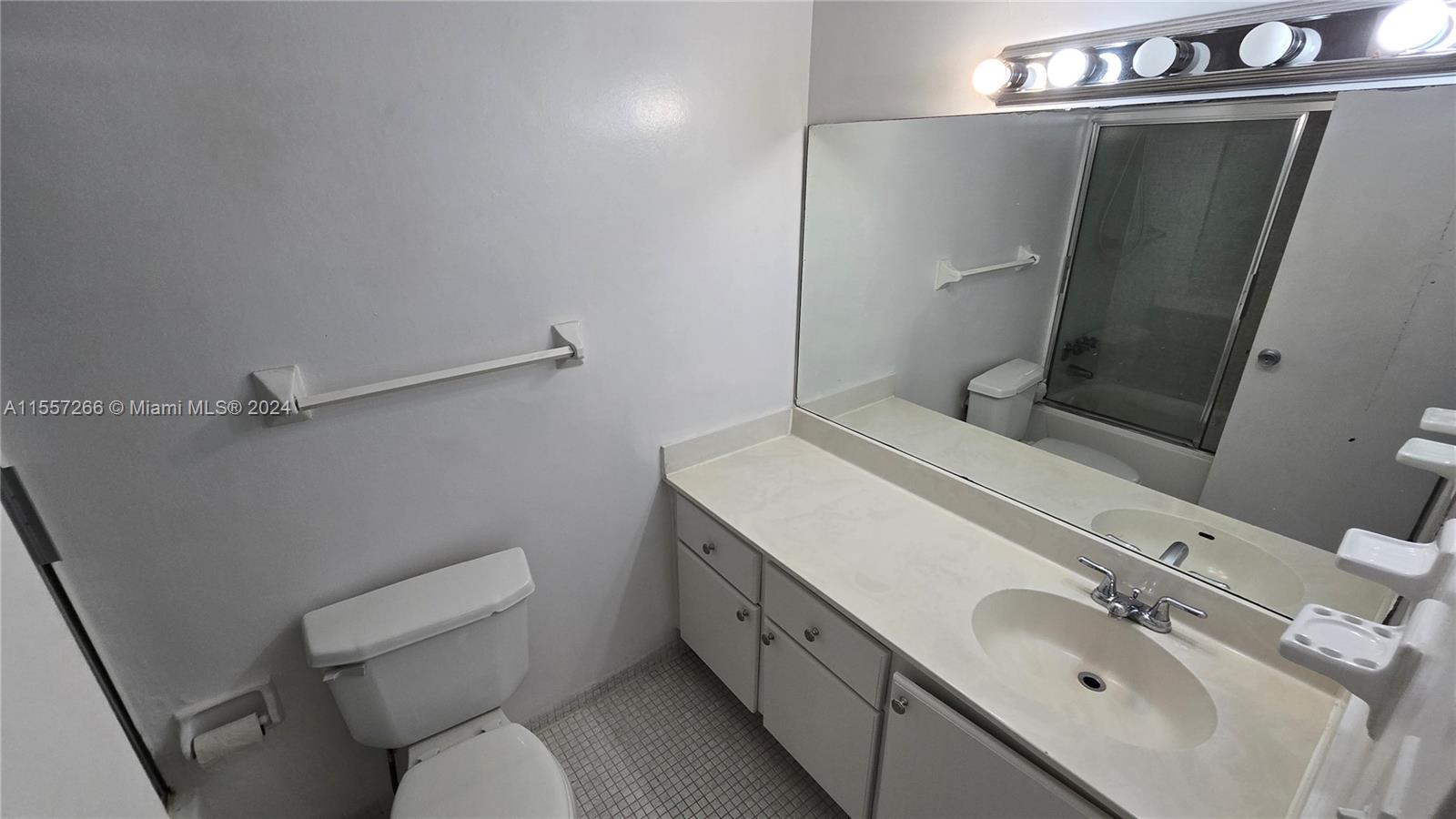 1000 West Ave 1101, Miami Beach, Florida 33139, ,1 BathroomBathrooms,Residentiallease,For Rent,1000 West Ave 1101,A11557266