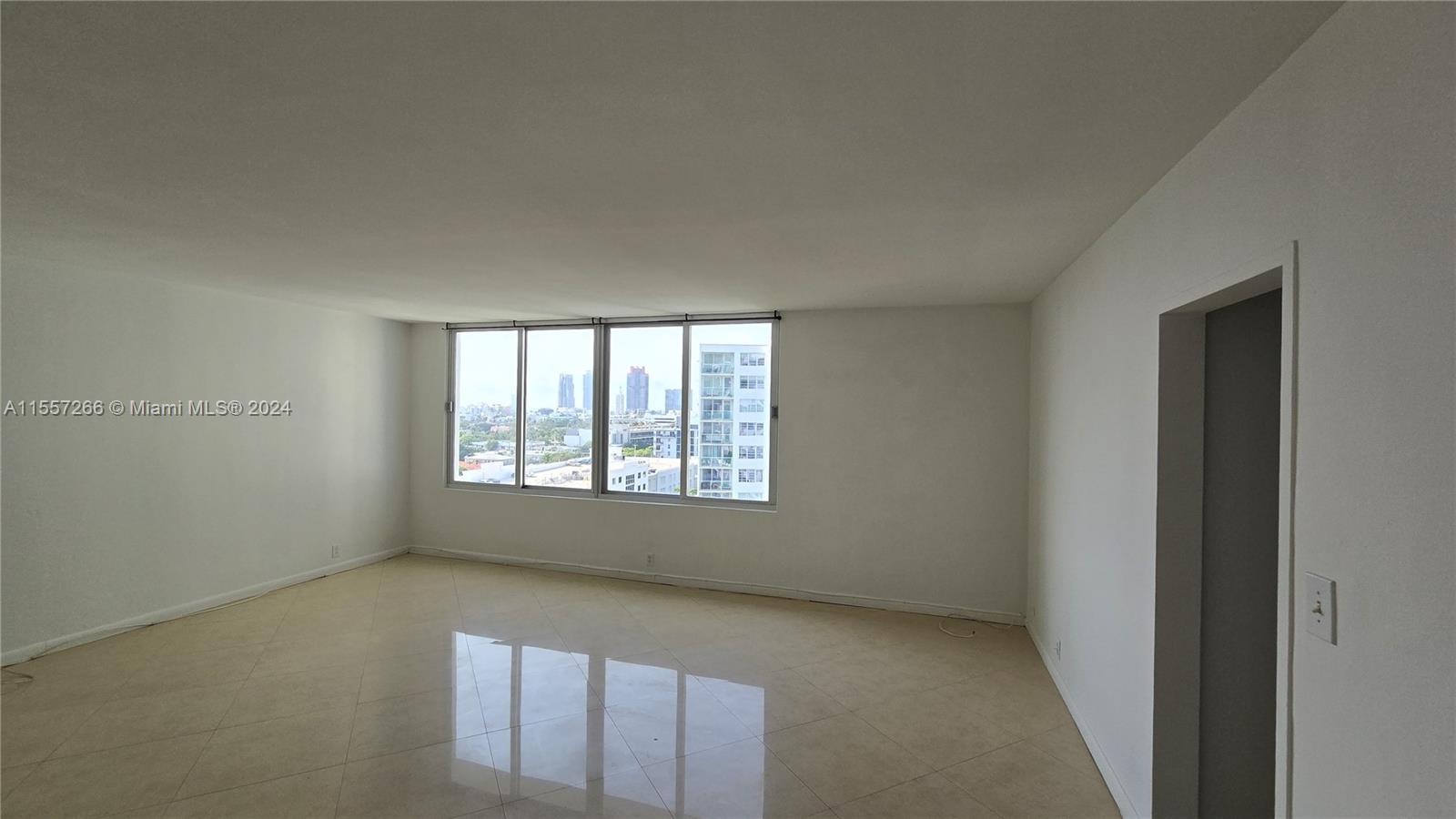 1000 West Ave 1101, Miami Beach, Florida 33139, ,1 BathroomBathrooms,Residentiallease,For Rent,1000 West Ave 1101,A11557266