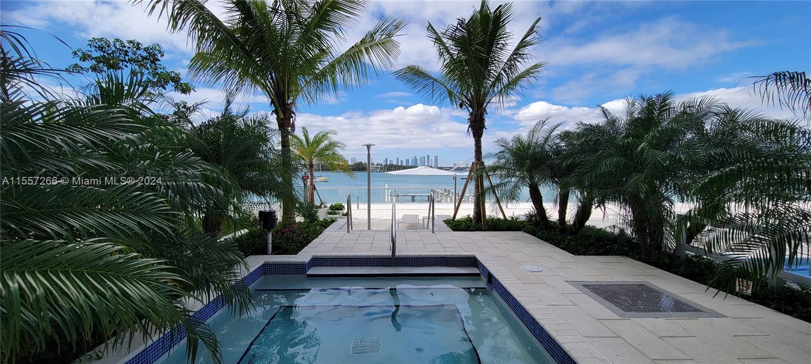 1000 West Ave 1101, Miami Beach, Florida 33139, ,1 BathroomBathrooms,Residentiallease,For Rent,1000 West Ave 1101,A11557266