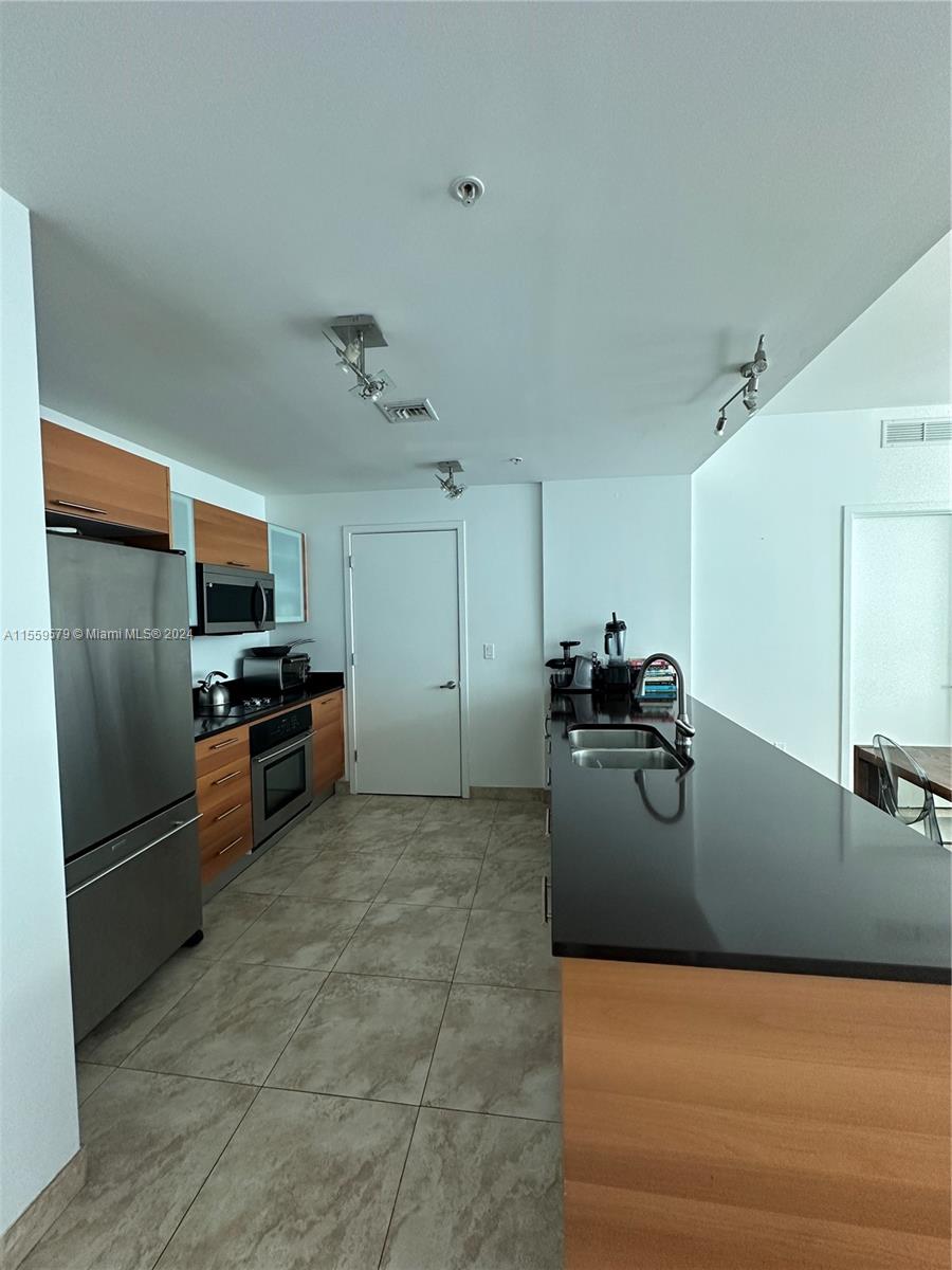 3301 NE 1st Ave H1510, Miami, Florida 33137, 2 Bedrooms Bedrooms, ,2 BathroomsBathrooms,Residentiallease,For Rent,3301 NE 1st Ave H1510,A11559579