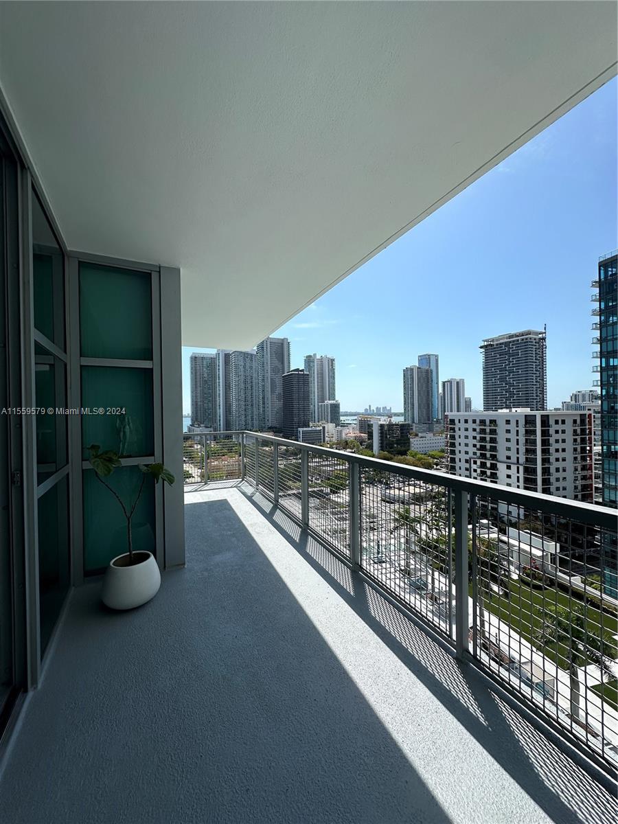 3301 NE 1st Ave H1510, Miami, Florida 33137, 2 Bedrooms Bedrooms, ,2 BathroomsBathrooms,Residentiallease,For Rent,3301 NE 1st Ave H1510,A11559579