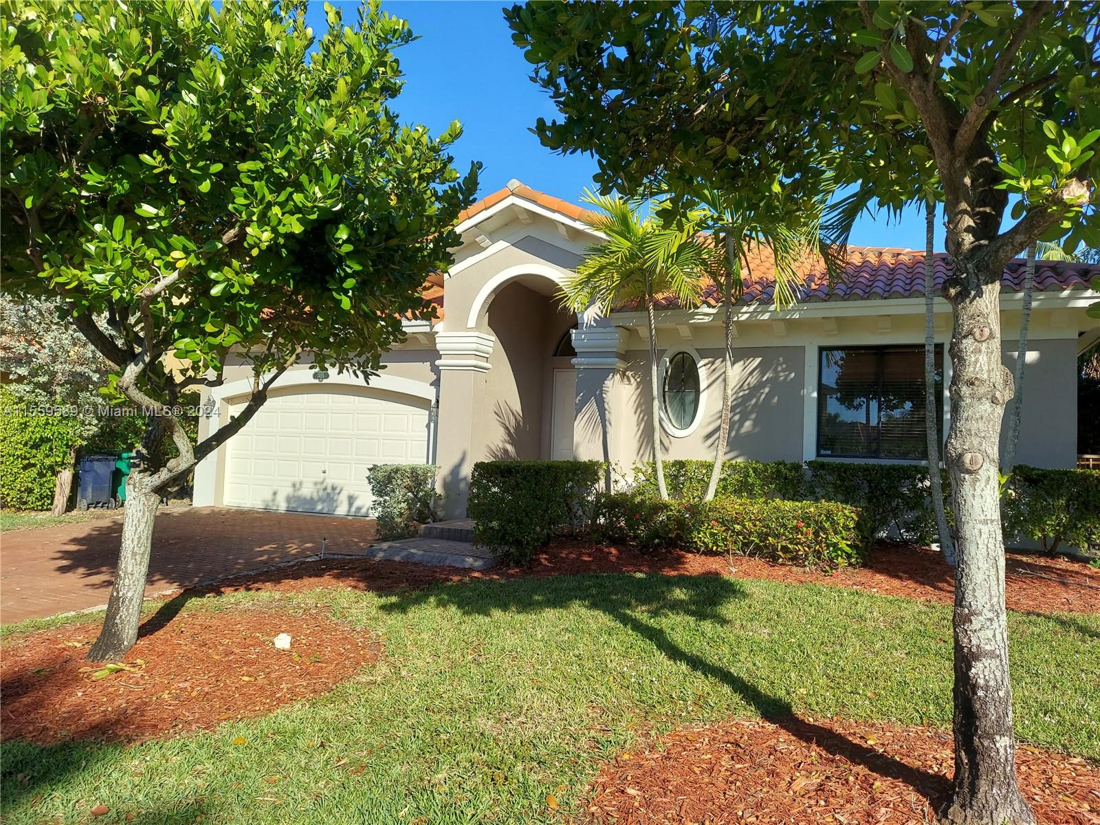 7455 SW 188th Ln  For Sale A11559589, FL