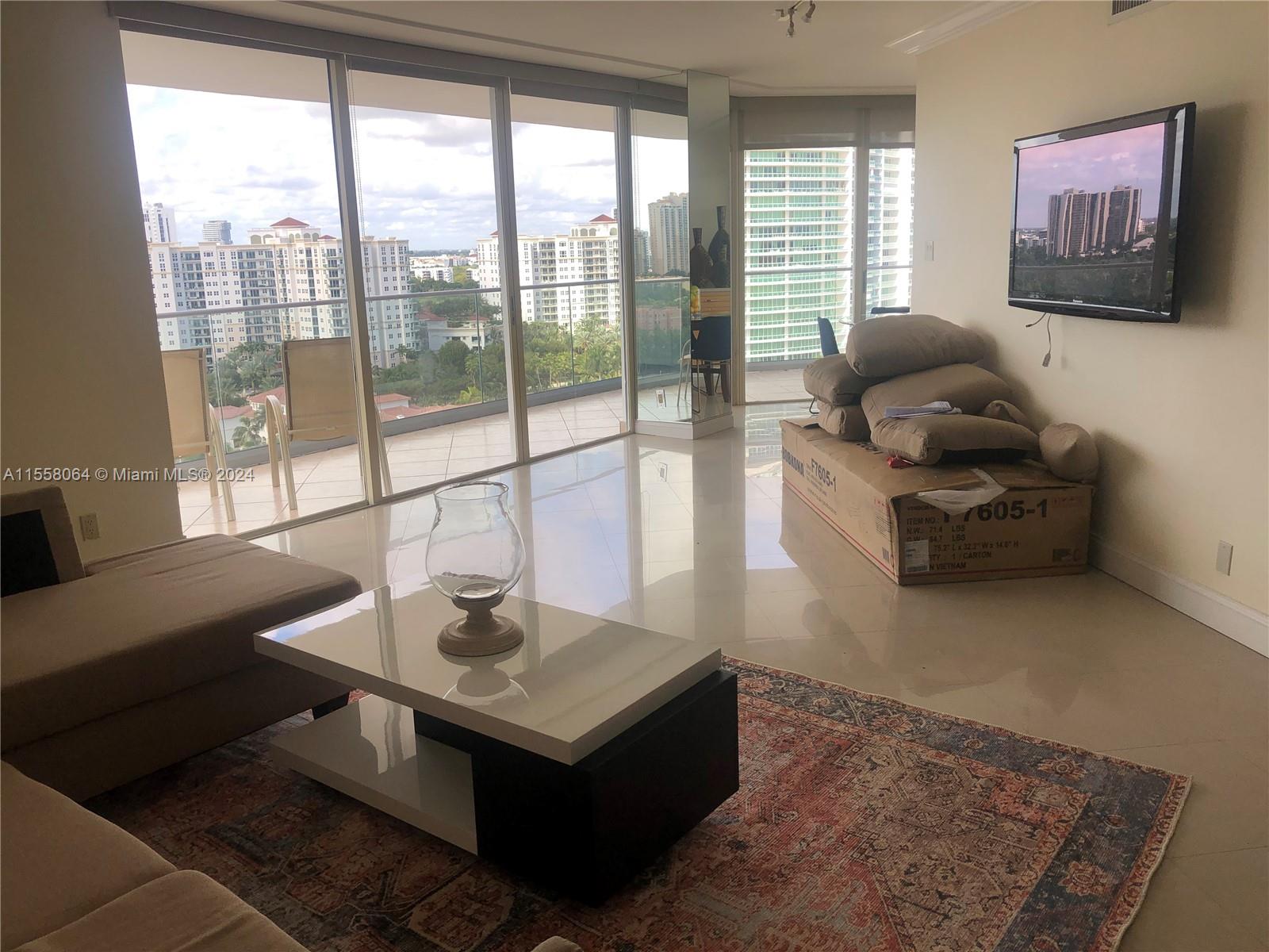 19707 Turnberry Way 17B, Aventura, Florida 33180, 2 Bedrooms Bedrooms, ,2 BathroomsBathrooms,Residentiallease,For Rent,19707 Turnberry Way 17B,A11558064