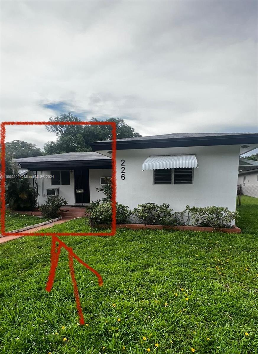 226 SW 6th St A, Dania Beach, Florida 33004, 2 Bedrooms Bedrooms, ,1 BathroomBathrooms,Residentiallease,For Rent,226 SW 6th St A,A11559590