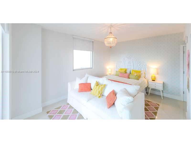 Miami Beach, Florida 33141, 3 Bedrooms Bedrooms, ,3 BathroomsBathrooms,Residentiallease,For Rent,A11559613