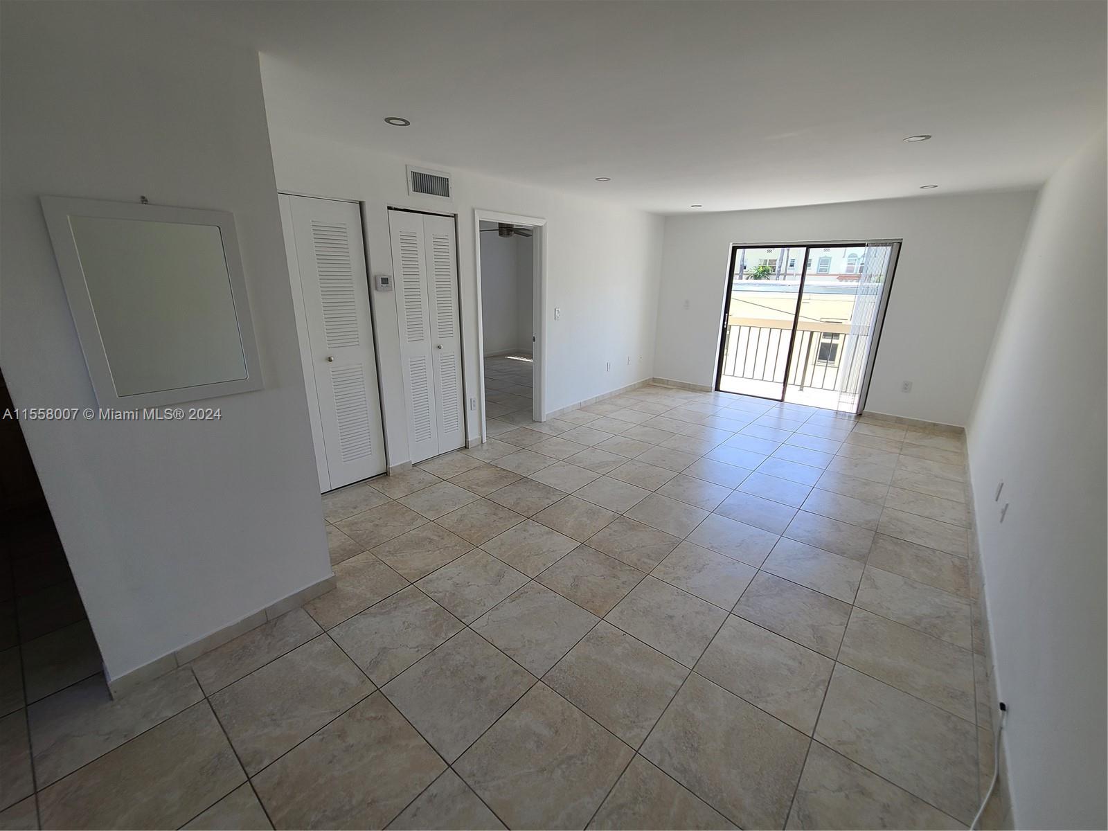 1612 Jefferson Ave 303, Miami Beach, Florida 33139, 1 Bedroom Bedrooms, ,1 BathroomBathrooms,Residentiallease,For Rent,1612 Jefferson Ave 303,A11558007
