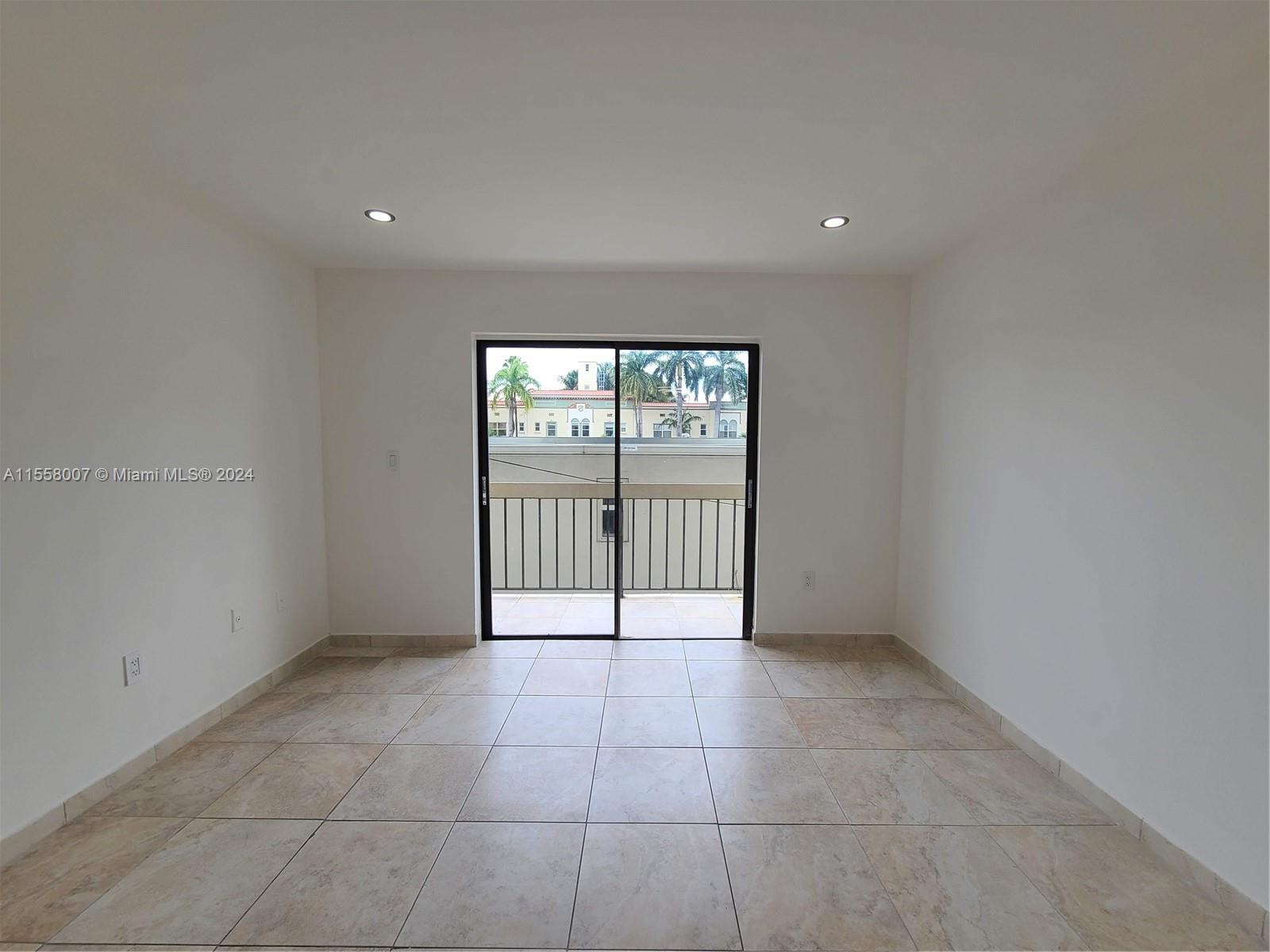 1612 Jefferson Ave 303, Miami Beach, Florida 33139, 1 Bedroom Bedrooms, ,1 BathroomBathrooms,Residentiallease,For Rent,1612 Jefferson Ave 303,A11558007