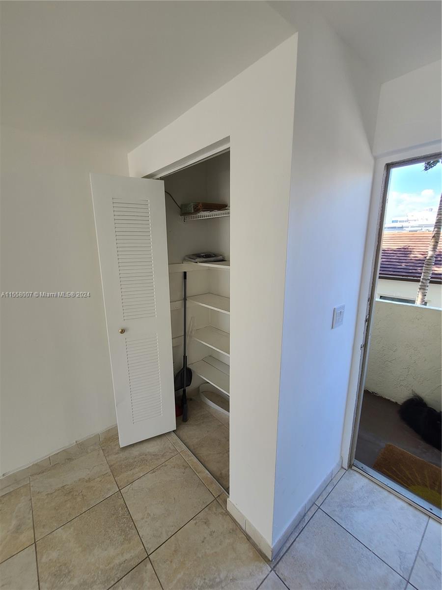 1612 Jefferson Ave 303, Miami Beach, Florida 33139, 1 Bedroom Bedrooms, ,1 BathroomBathrooms,Residentiallease,For Rent,1612 Jefferson Ave 303,A11558007