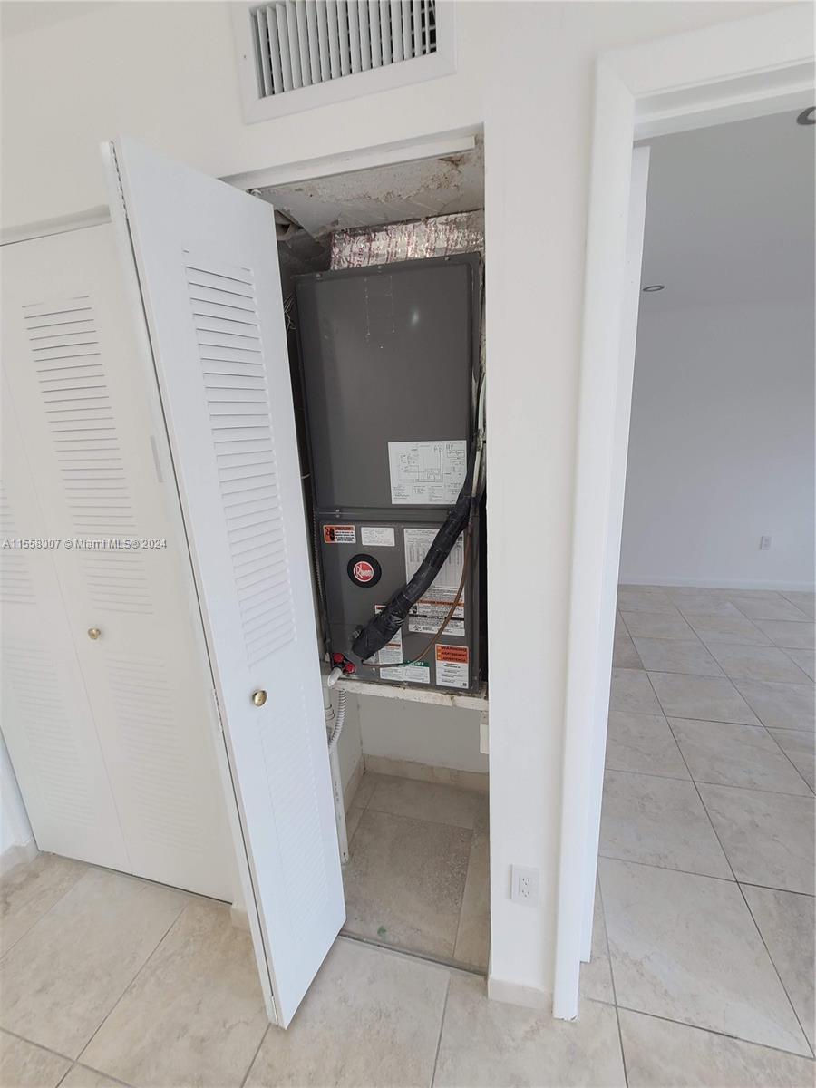 1612 Jefferson Ave 303, Miami Beach, Florida 33139, 1 Bedroom Bedrooms, ,1 BathroomBathrooms,Residentiallease,For Rent,1612 Jefferson Ave 303,A11558007