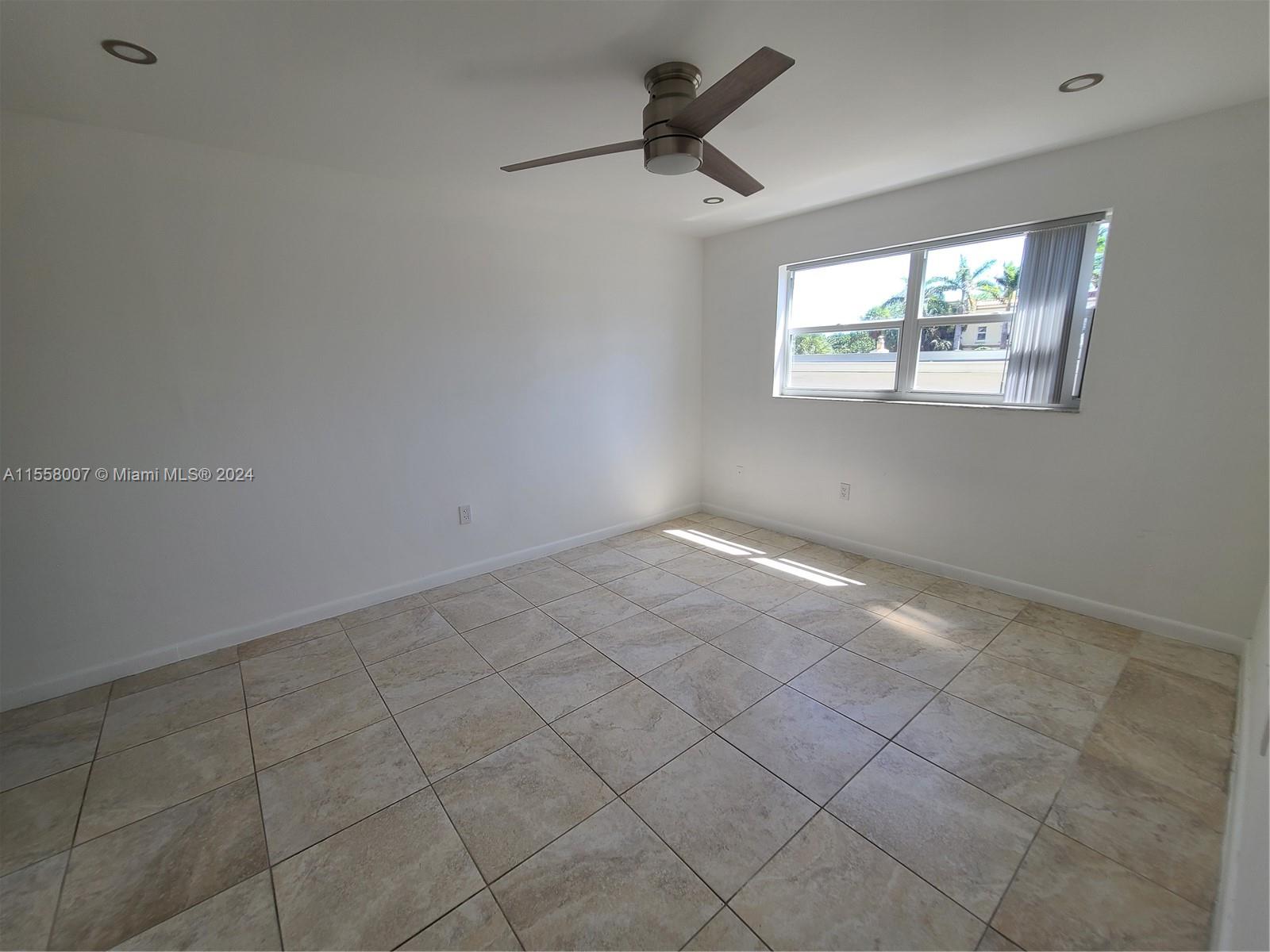 1612 Jefferson Ave 303, Miami Beach, Florida 33139, 1 Bedroom Bedrooms, ,1 BathroomBathrooms,Residentiallease,For Rent,1612 Jefferson Ave 303,A11558007