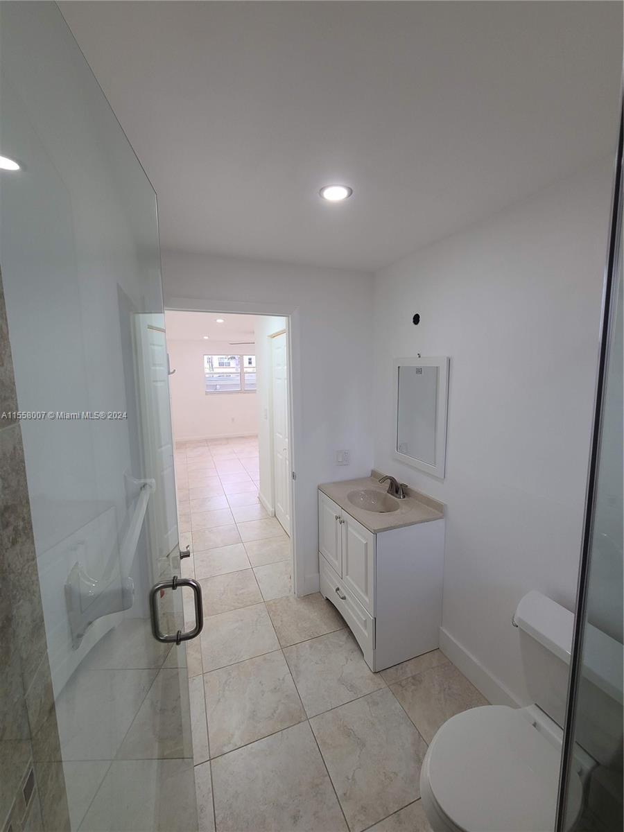 1612 Jefferson Ave 303, Miami Beach, Florida 33139, 1 Bedroom Bedrooms, ,1 BathroomBathrooms,Residentiallease,For Rent,1612 Jefferson Ave 303,A11558007