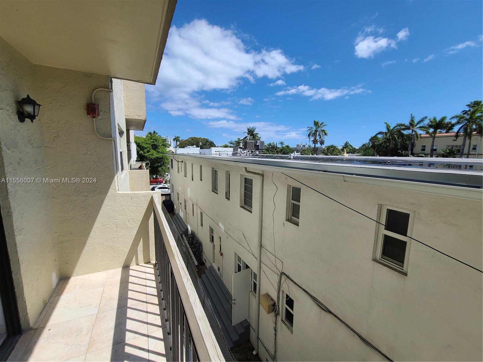 1612 Jefferson Ave 303, Miami Beach, Florida 33139, 1 Bedroom Bedrooms, ,1 BathroomBathrooms,Residentiallease,For Rent,1612 Jefferson Ave 303,A11558007