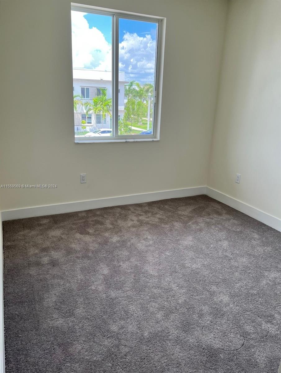 10270 NW 66 th St 105, Doral, Florida 33178, 3 Bedrooms Bedrooms, ,2 BathroomsBathrooms,Residentiallease,For Rent,10270 NW 66 th St 105,A11559569