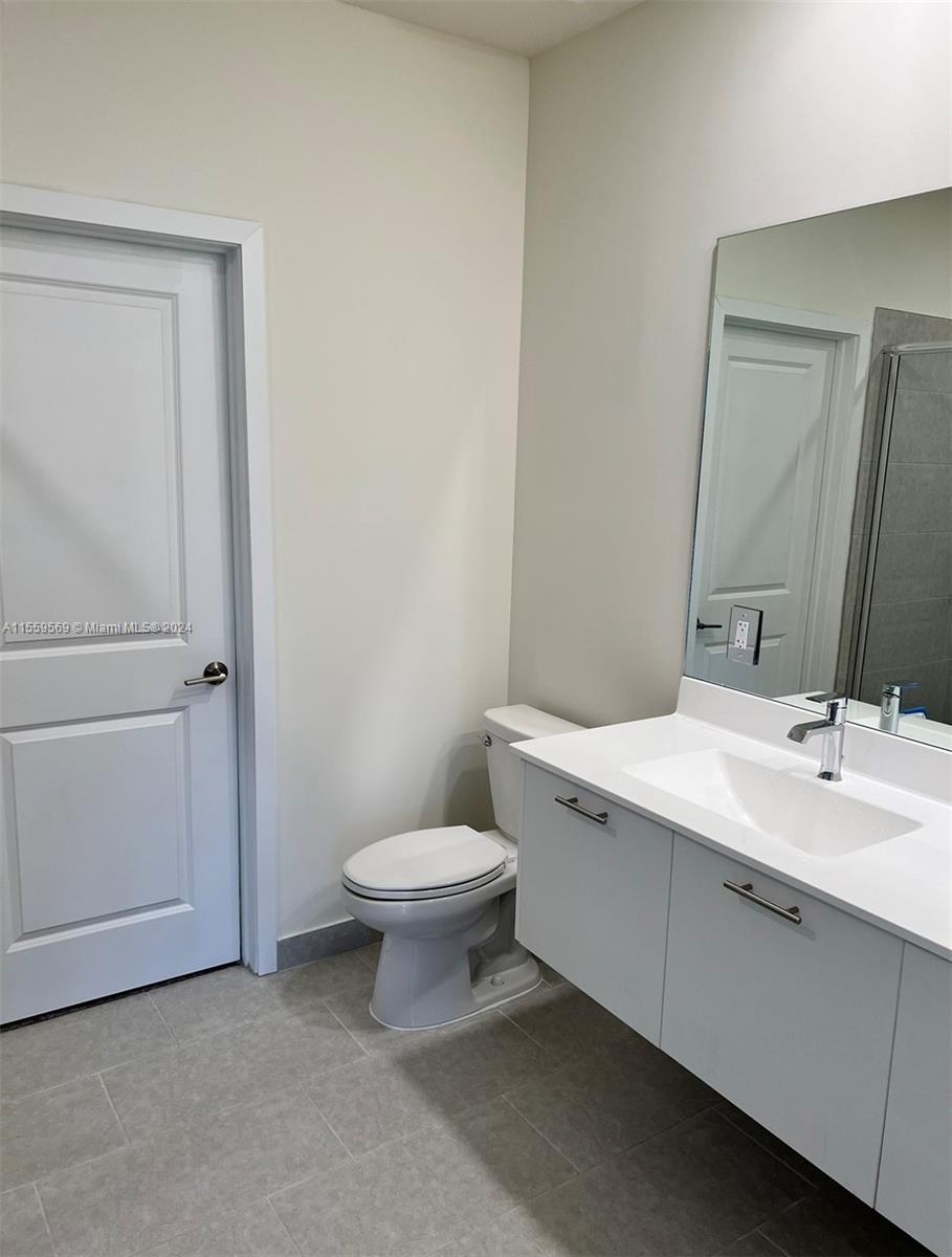 10270 NW 66 th St 105, Doral, Florida 33178, 3 Bedrooms Bedrooms, ,2 BathroomsBathrooms,Residentiallease,For Rent,10270 NW 66 th St 105,A11559569