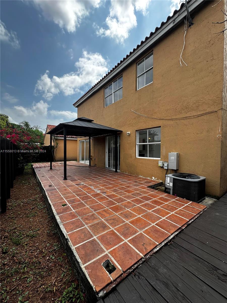 8417 NW 1st Ter, Miami, Florida 33126, 3 Bedrooms Bedrooms, ,2 BathroomsBathrooms,Residentiallease,For Rent,8417 NW 1st Ter,A11558013