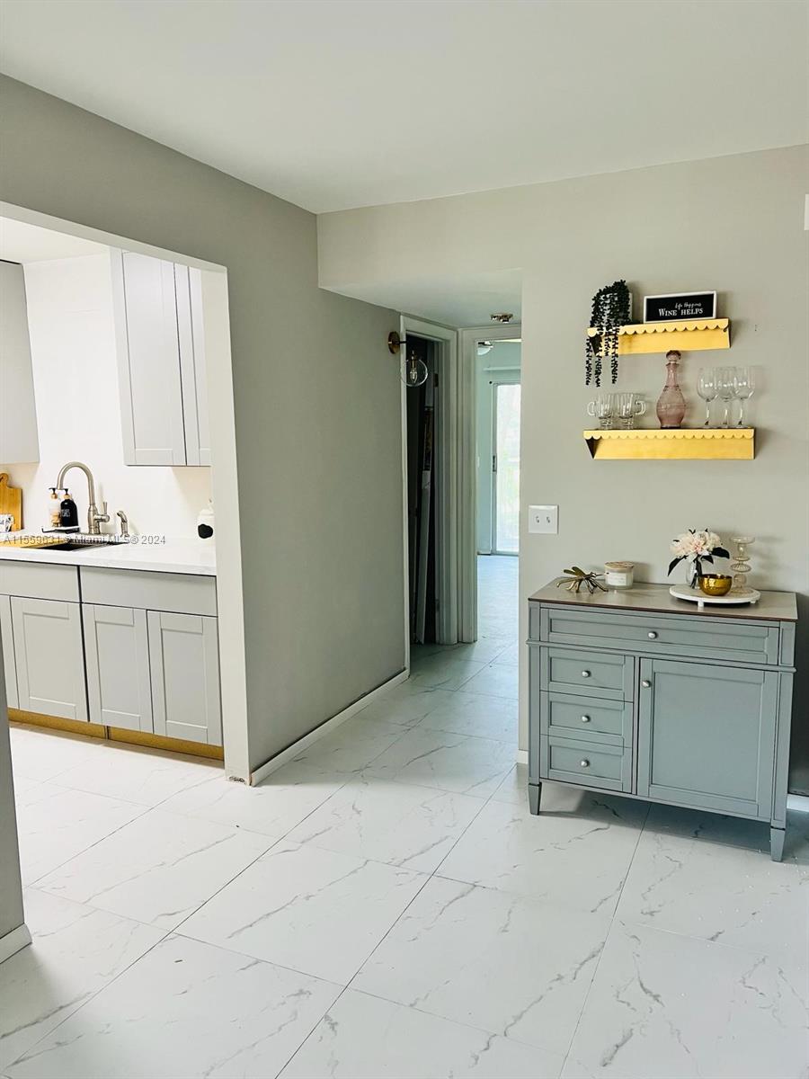 13455 SW 3rd St 207S, Pembroke Pines, Florida 33027, 1 Bedroom Bedrooms, ,1 BathroomBathrooms,Residentiallease,For Rent,13455 SW 3rd St 207S,A11559631