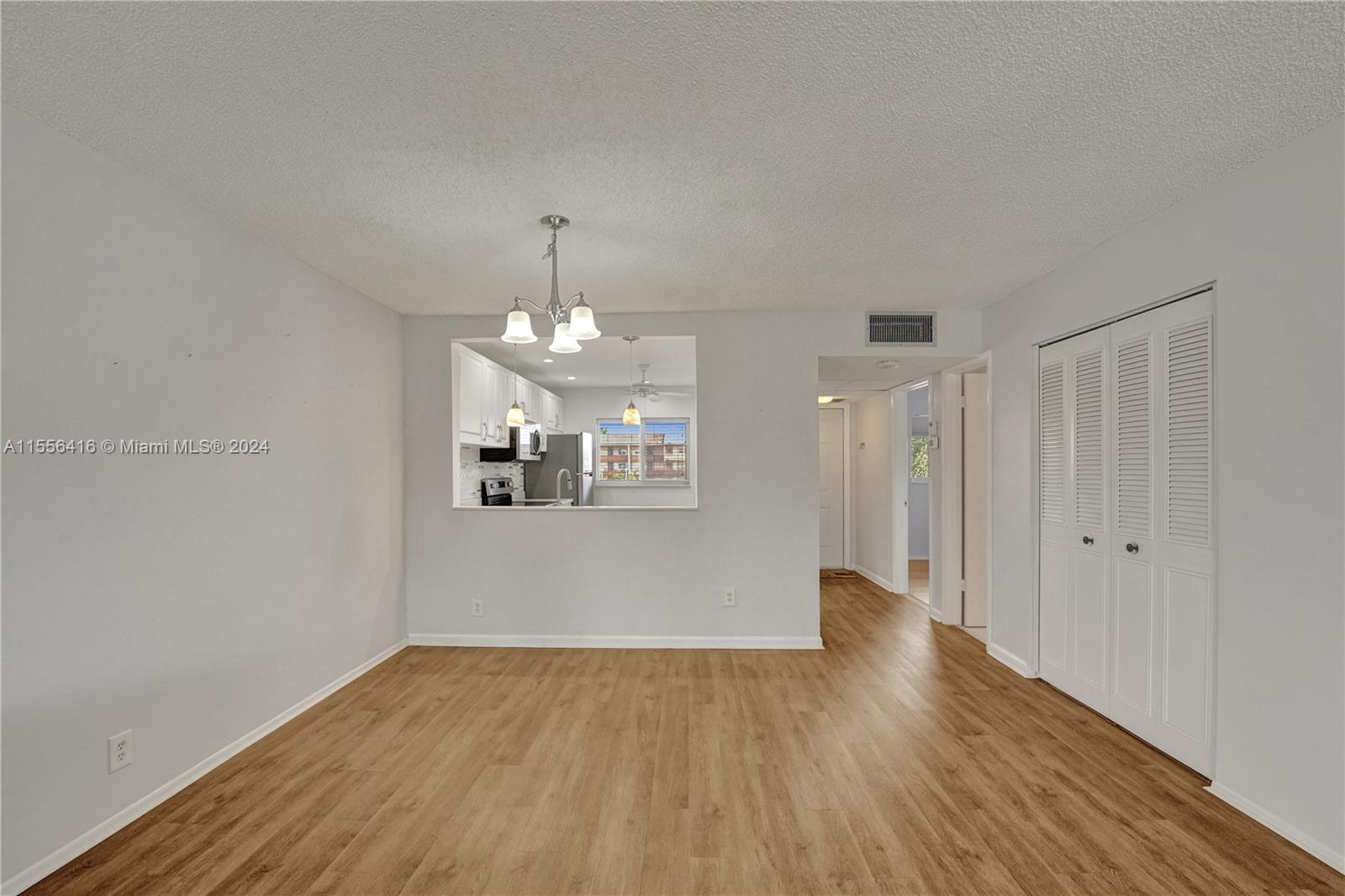 8838 W Mcnab Rd 206, Tamarac, Florida 33321, 2 Bedrooms Bedrooms, ,2 BathroomsBathrooms,Residential,For Sale,8838 W Mcnab Rd 206,A11556416