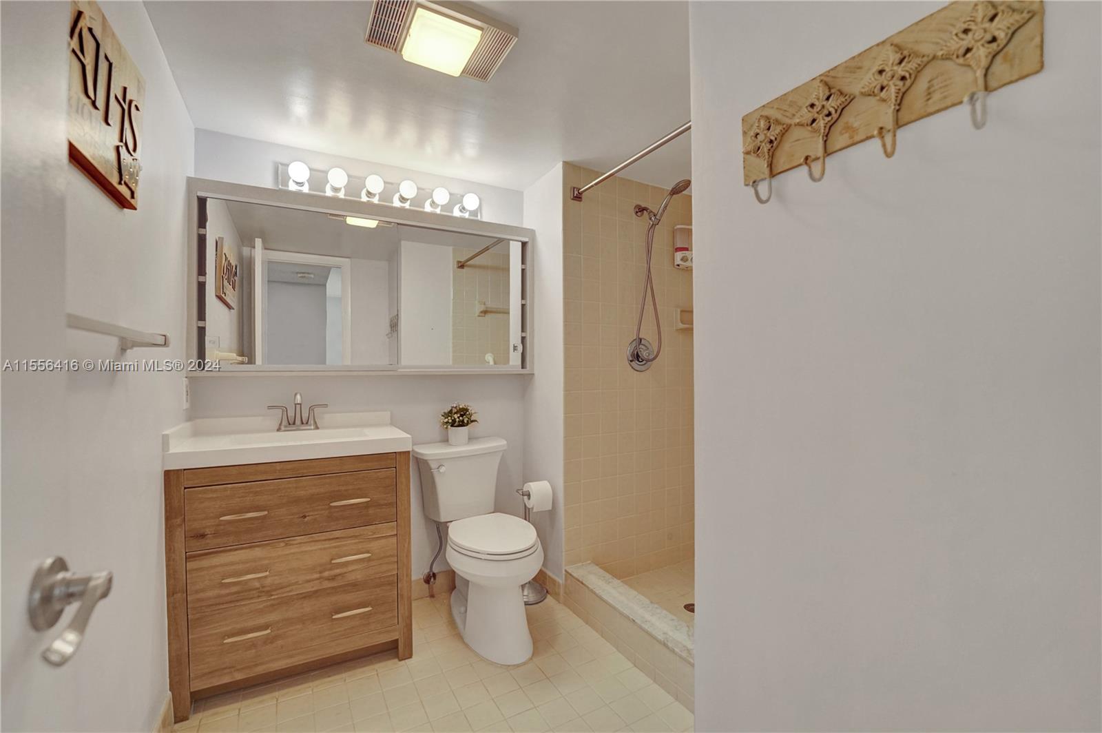 8838 W Mcnab Rd 206, Tamarac, Florida 33321, 2 Bedrooms Bedrooms, ,2 BathroomsBathrooms,Residential,For Sale,8838 W Mcnab Rd 206,A11556416