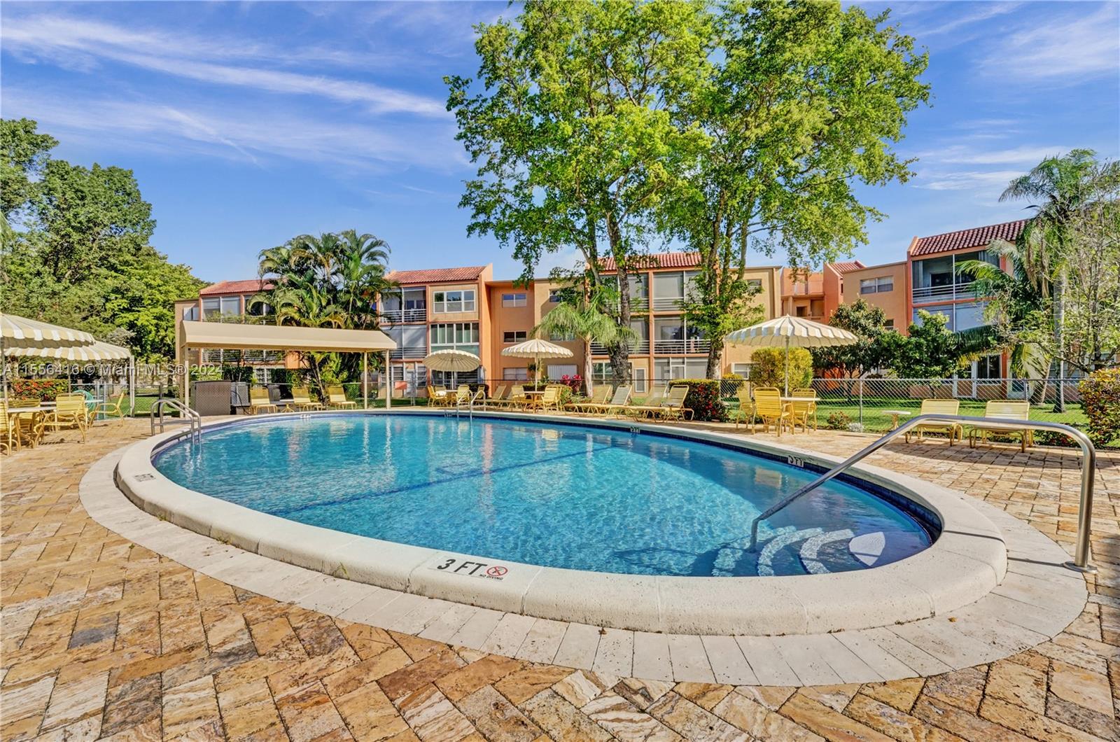 8838 W Mcnab Rd 206, Tamarac, Florida 33321, 2 Bedrooms Bedrooms, ,2 BathroomsBathrooms,Residential,For Sale,8838 W Mcnab Rd 206,A11556416