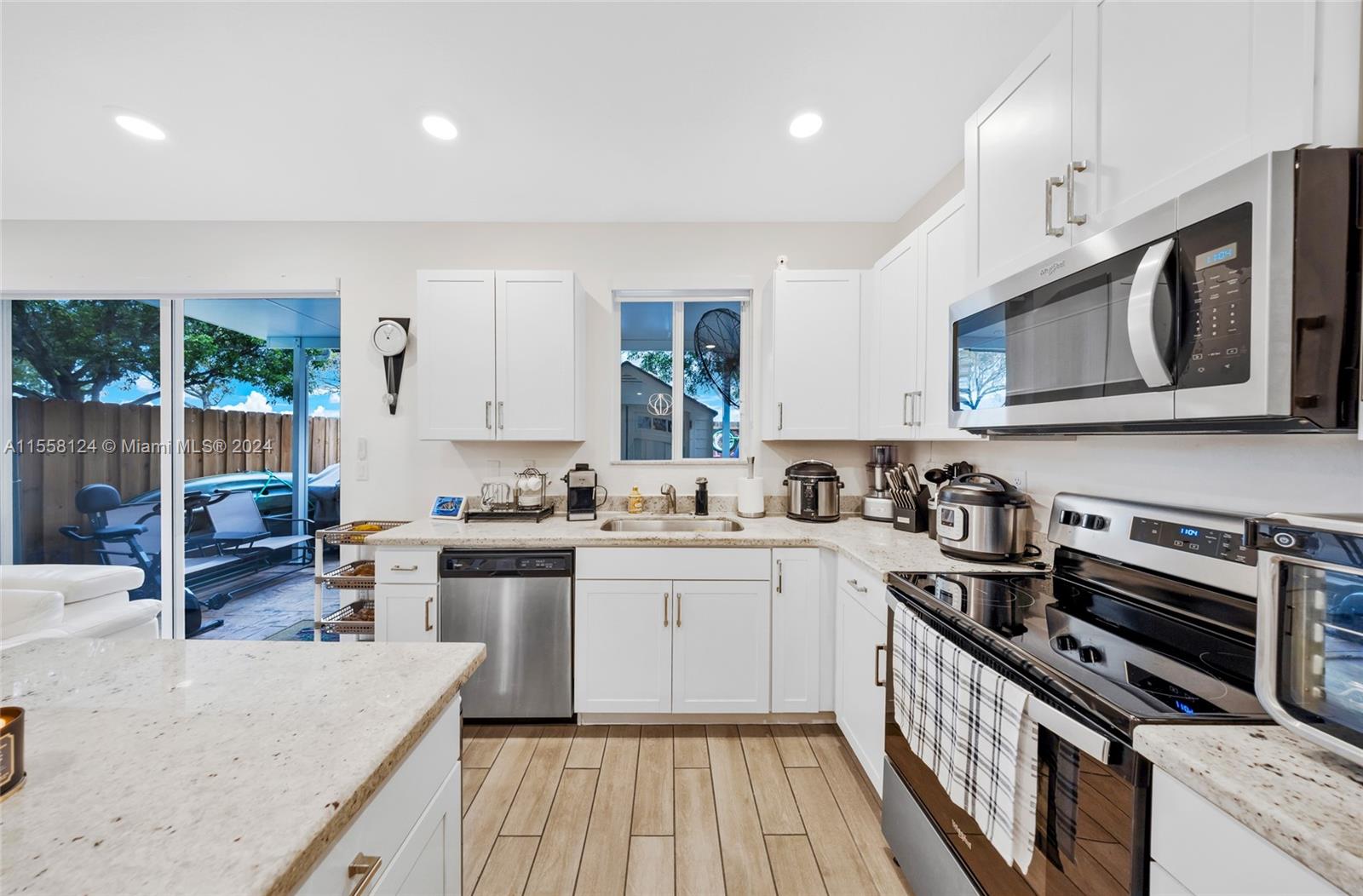 2469 SE 10th St 1, Homestead, Florida 33035, 4 Bedrooms Bedrooms, ,3 BathroomsBathrooms,Residential,For Sale,2469 SE 10th St 1,A11558124