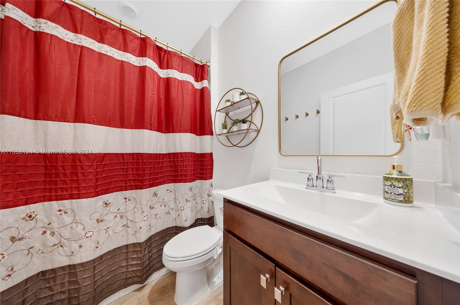 2469 SE 10th St 1, Homestead, Florida 33035, 4 Bedrooms Bedrooms, ,3 BathroomsBathrooms,Residential,For Sale,2469 SE 10th St 1,A11558124