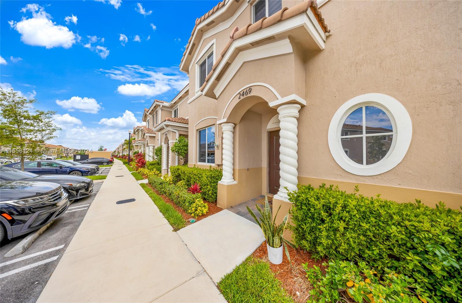 2469 SE 10th St 1, Homestead, Florida 33035, 4 Bedrooms Bedrooms, ,3 BathroomsBathrooms,Residential,For Sale,2469 SE 10th St 1,A11558124