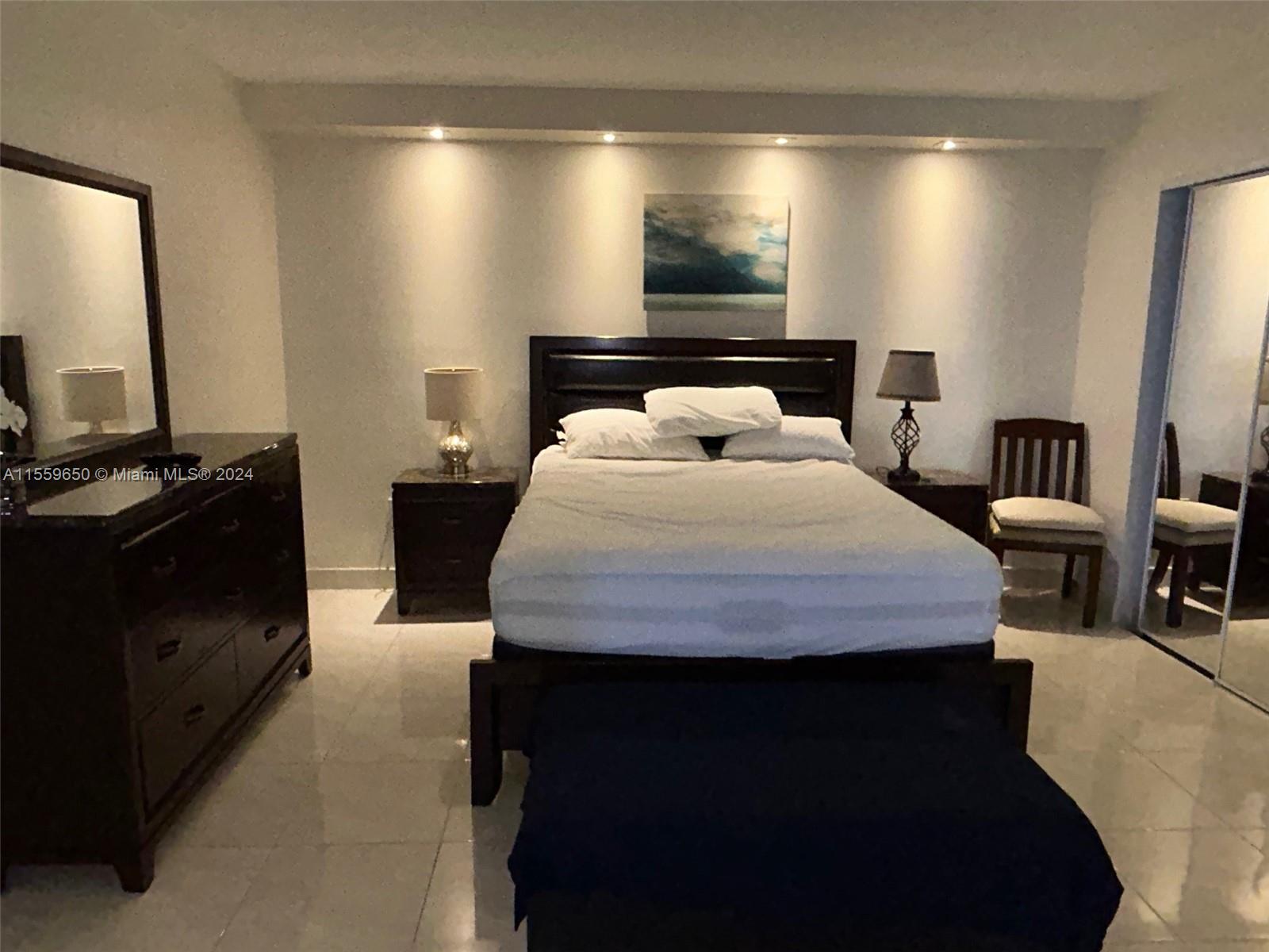 6917 Collins Ave 807, Miami Beach, Florida 33141, 1 Bedroom Bedrooms, ,1 BathroomBathrooms,Residentiallease,For Rent,6917 Collins Ave 807,A11559650