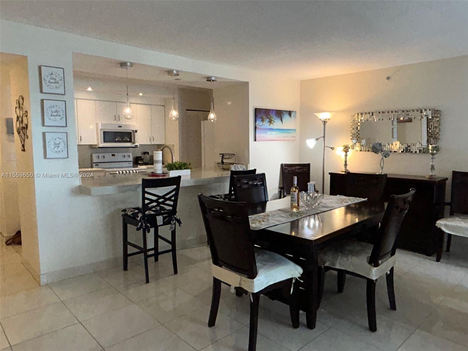 6917 Collins Ave 807, Miami Beach, Florida 33141, 1 Bedroom Bedrooms, ,1 BathroomBathrooms,Residentiallease,For Rent,6917 Collins Ave 807,A11559650
