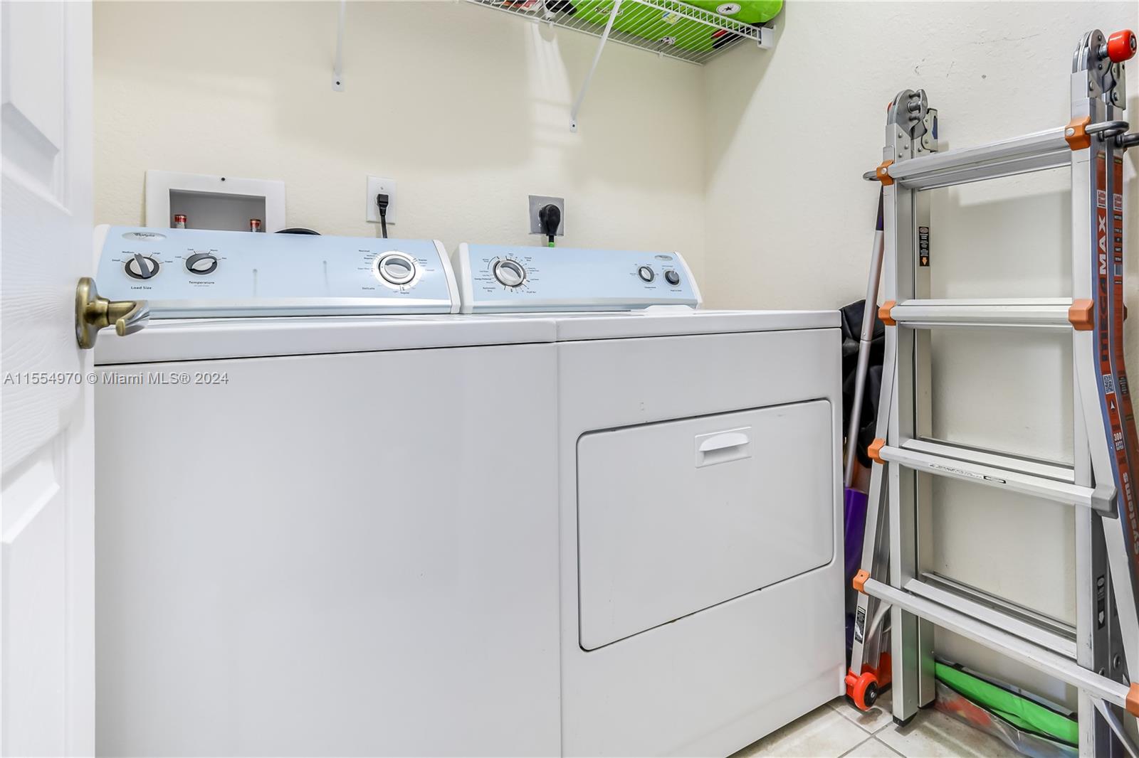 10885 NW 89th Terrace 214, Doral, Florida 33178, 3 Bedrooms Bedrooms, ,2 BathroomsBathrooms,Residential,For Sale,10885 NW 89th Terrace 214,A11554970