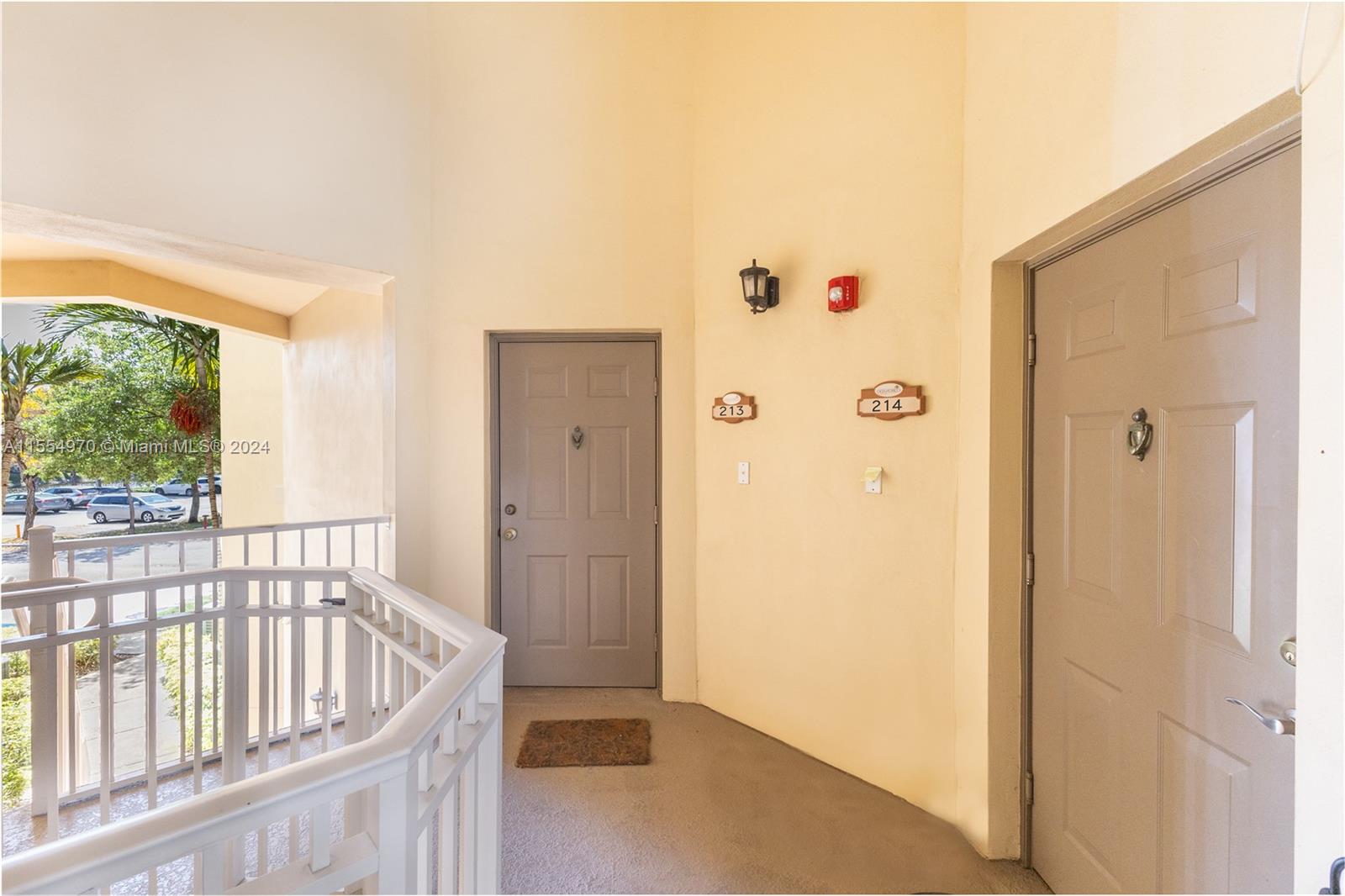 10885 NW 89th Terrace 214, Doral, Florida 33178, 3 Bedrooms Bedrooms, ,2 BathroomsBathrooms,Residential,For Sale,10885 NW 89th Terrace 214,A11554970